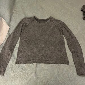 Lululemon Swiftly Tech Long Sleeve *Race Length Size 8